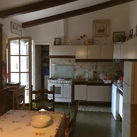 Villa La Torre Delle Comete -villa Lungo La Via Francigena Sutri