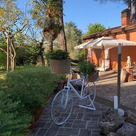 La Torre Delle Comete -villa Lungo La Via Francigena Villa